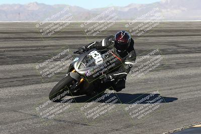 media/Jan-16-2026-CVMA Friday Practice (Fri) [[6f2bf47531]]/5-Racer 4-Trackday1/Session 2 (Bowl)/